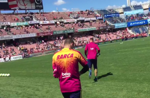 Resultado, resumen y goles del Granada Vs Barcelona (0-3) y Deportivo Vs Real Madrid (0-2)