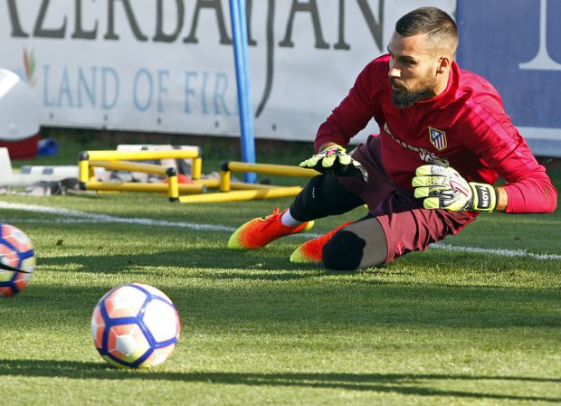 Miguel Ángel Moyá durante un entrenamiento con el Atlético