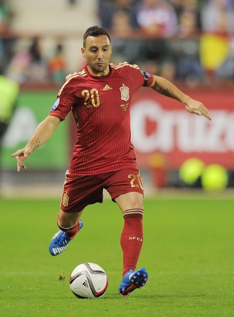 Santi Cazorla, en uno de sus encuentros con la selección española. (Getty)